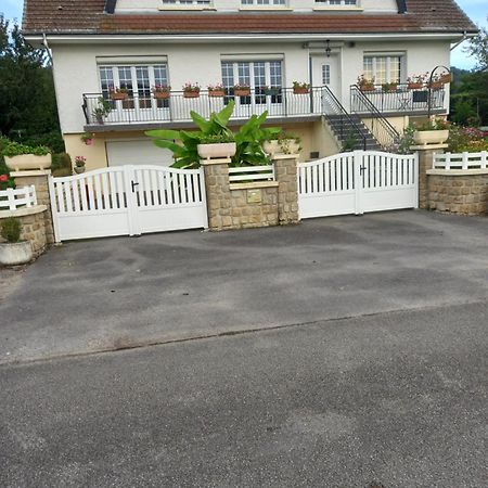Au Jardin Fessard Bed & Breakfast Fagnon Exterior photo